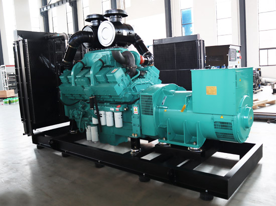600KW重慶康明斯發(fā)電機組 600KW重慶康明斯發(fā)電機組